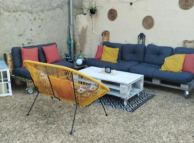 Dom wakacyjny 10 Personnes, 30mn Circuit 24h Le Mans 24